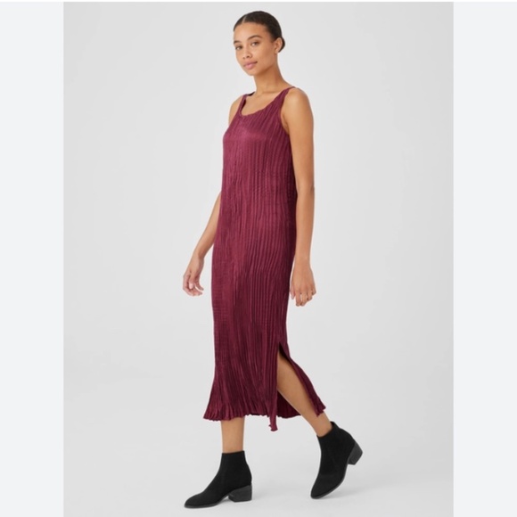 Eileen Fisher Crushed Cupro Scoop Neck F/L Tiered Dress Ruby Burgundy - Picture 2 of 11